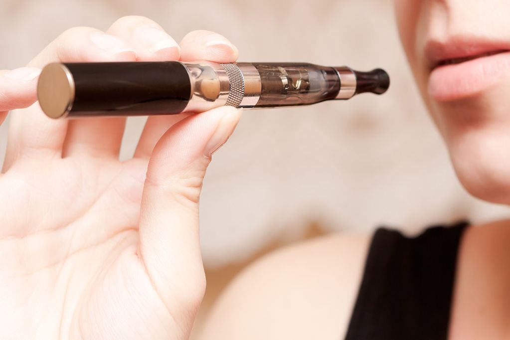 dangers of vaping, vaping deaths, vaping illness, vaping lawsuit